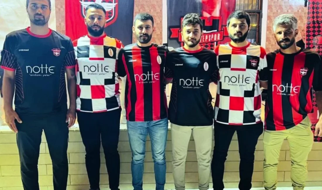 Gaziantepspor, 2024-2025 sezonunda giyeceği formaları resmi internet sitesi üzerinden duyurdu.