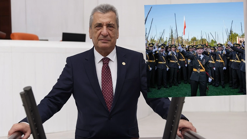 Cumhurbaşkanı Erdoğan’ın Kara Harp Okulu mezuniyet töreninde “Mustafa Kemal’in Askerleriyiz”
