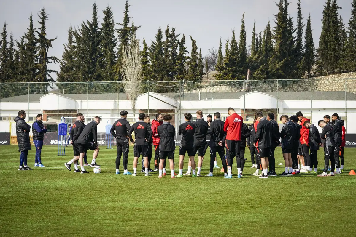 Gaziantep FK, Göztepe Maçı Hazırlıklarına Başladı