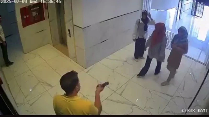 Gaziantep Fıstıklık Mahallesi'nde hırsızlık alarmı! Apartman görevlisinin üstün dikkati sayesinde,