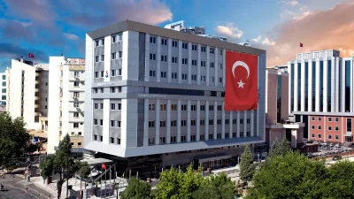 Öğrenciler, devletin TEFE-TÜFE oranlarının çok üzerinde yapılan %92’ye varan zam