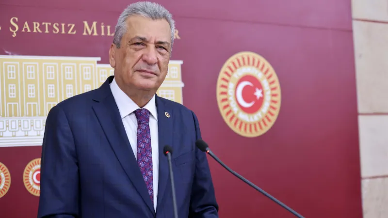 Hasan Öztürkmen: TÜİK’in yalan verisi halkın cebinden çalıyor CHP Gaziantep Milletvekili Hasan Öztürkmen, TÜİK’in Ekim ayı enflasyon rakamlarına