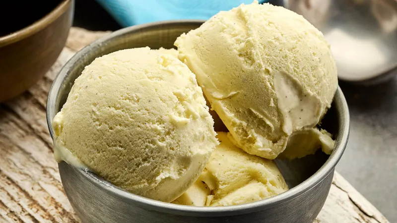 Dünya Bu Lezzetleri Konuşuyor: İşte Yılın En İyi Tatlıları! 2 Clotted Cream Ice Cream