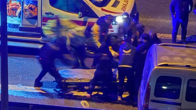 Gaziantep'te Feci Kaza: Arıza Yapan Süt Tankerine Arkadan Çarptı! 1 _Feci Kaza