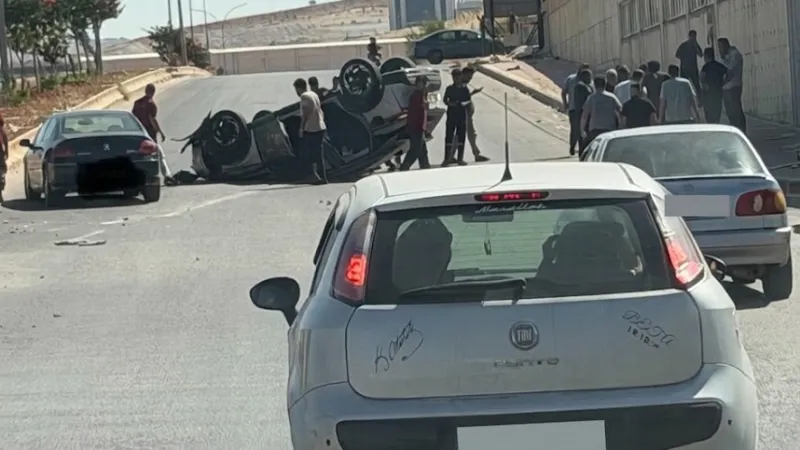 Başpınar Organize Sanayi Bölgesi’nde kontrolden çıkan otomobilin takla atması sonucu